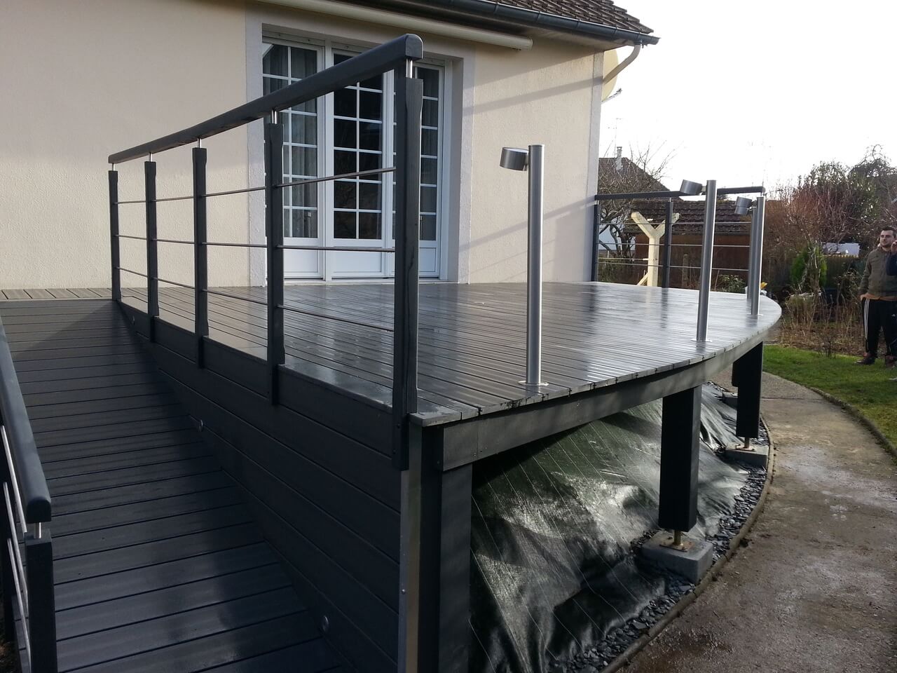 création d'une terrasse en lame de bois